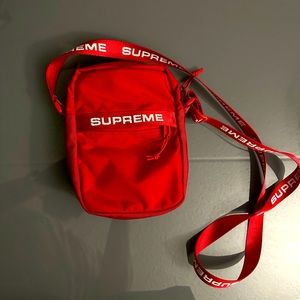 Supreme Shoulder Bag Red crossbody